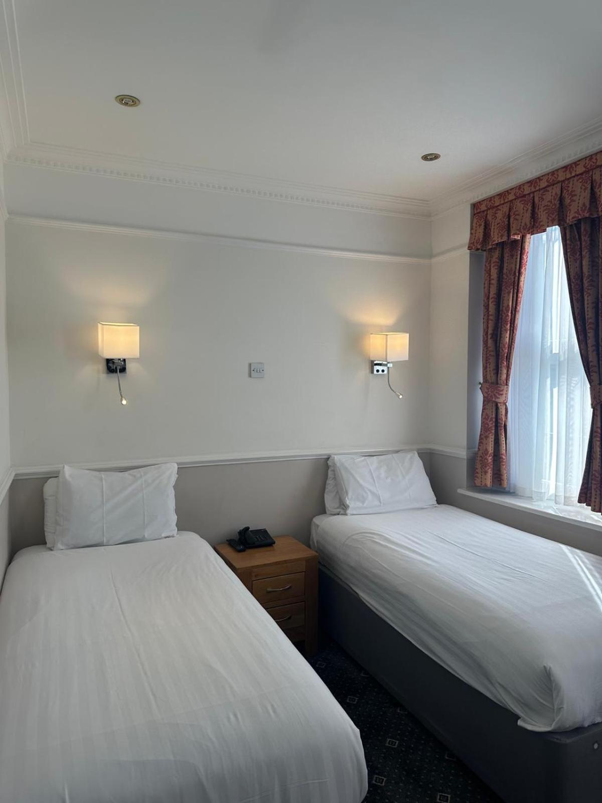 Hyde Park Radnor Hotel B&B London Ngoại thất bức ảnh